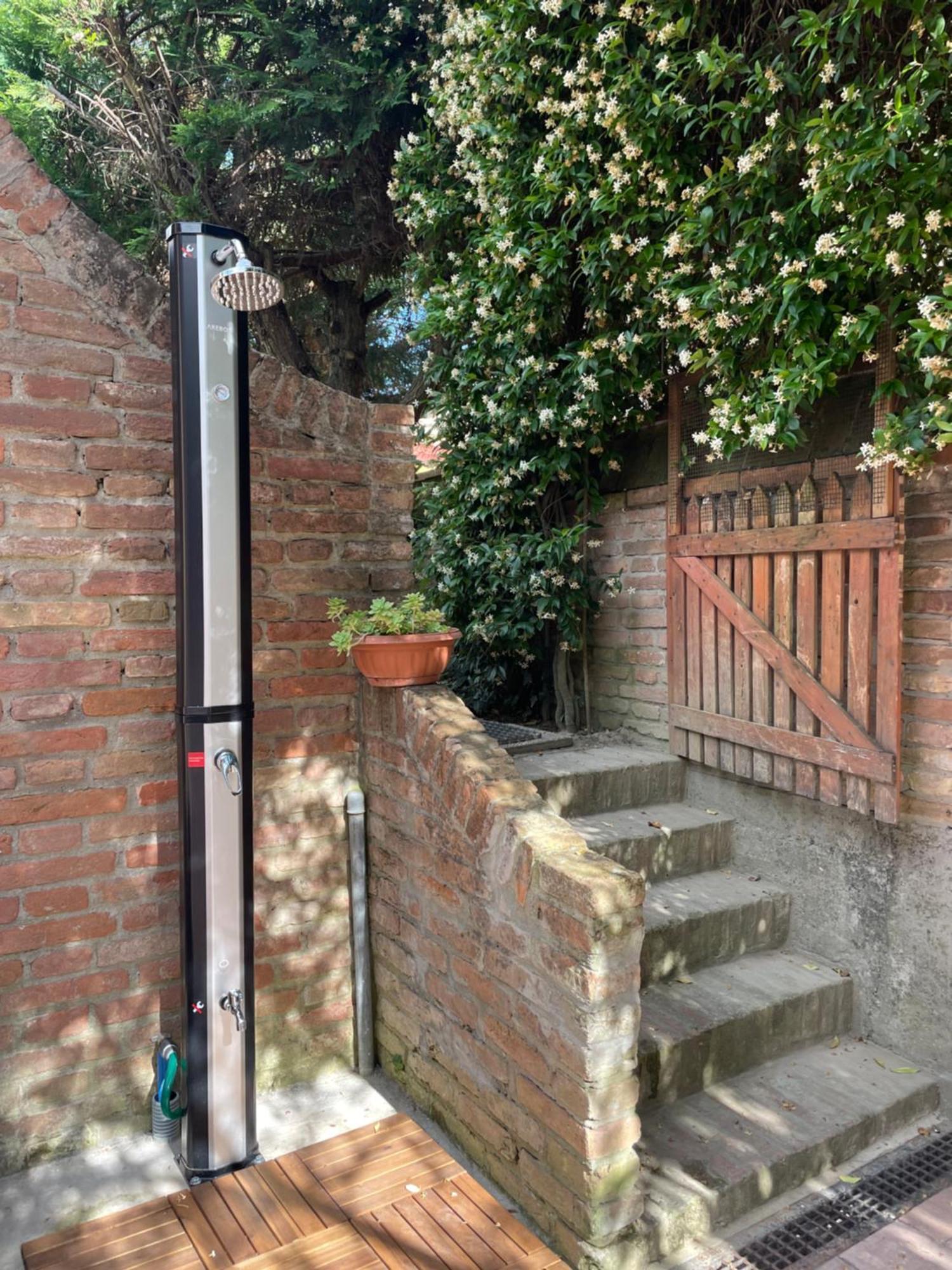 Casa Matilde Piano Terra 100Mq Con Parking E Piscina Apartment Ferrara Exterior foto